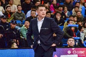 极速赛车-可圈可点！闵鹿蕾执教北控两个赛季 球队这两年均打入季后赛