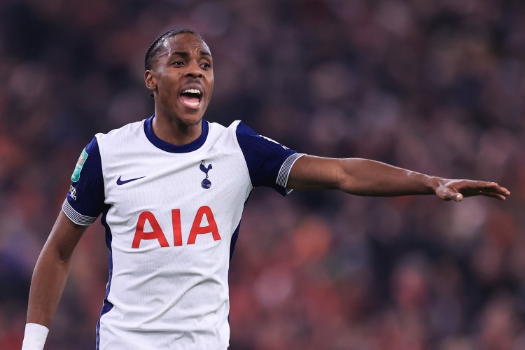 极速赛车-特尔通过社交媒体致谢支持者，强调种族主义绝无容身之所