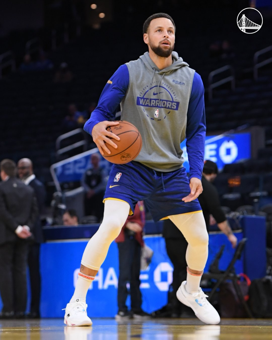 极速赛车开奖结果-库里16分勇士不敌猛龙结束4连胜，奎克利40分10助巴恩斯26分11助