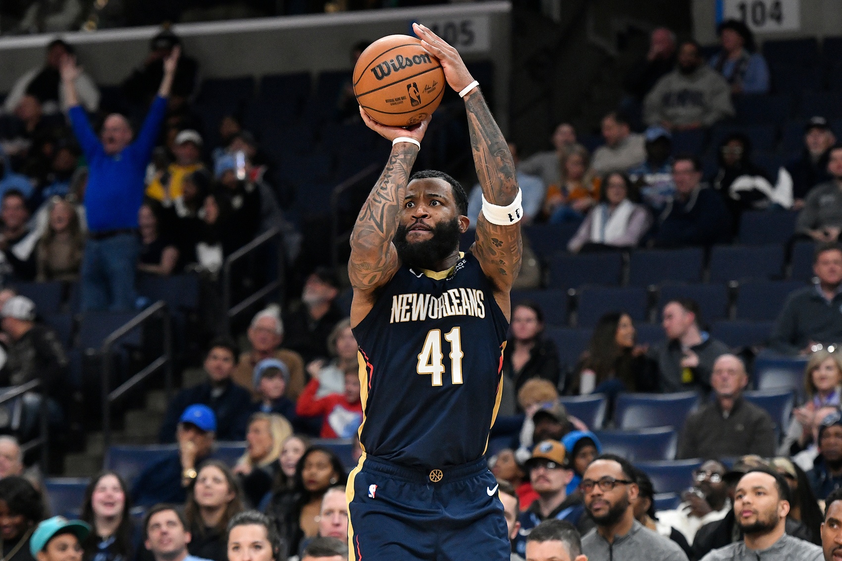 极速赛车开奖记录-正负值+22冠绝全场！萨迪克·贝15中7拿到24分10板4助 罚球9中7